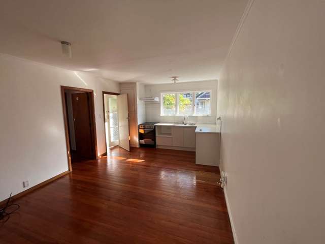 5/2 Bowling Avenue Epsom_1