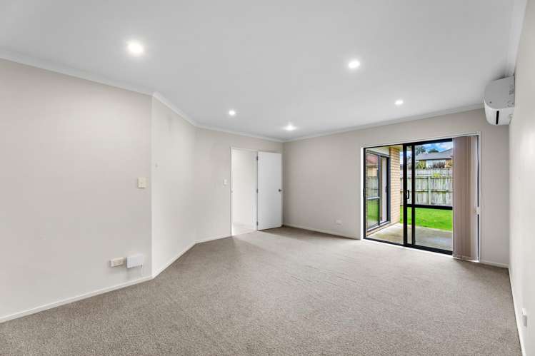 16 Ribbonwood Close_3