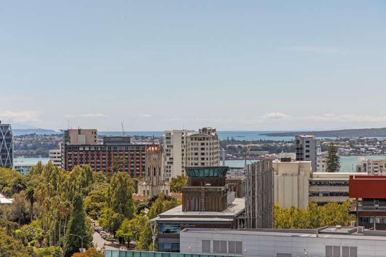 14D/15 Mount Street City Centre_6