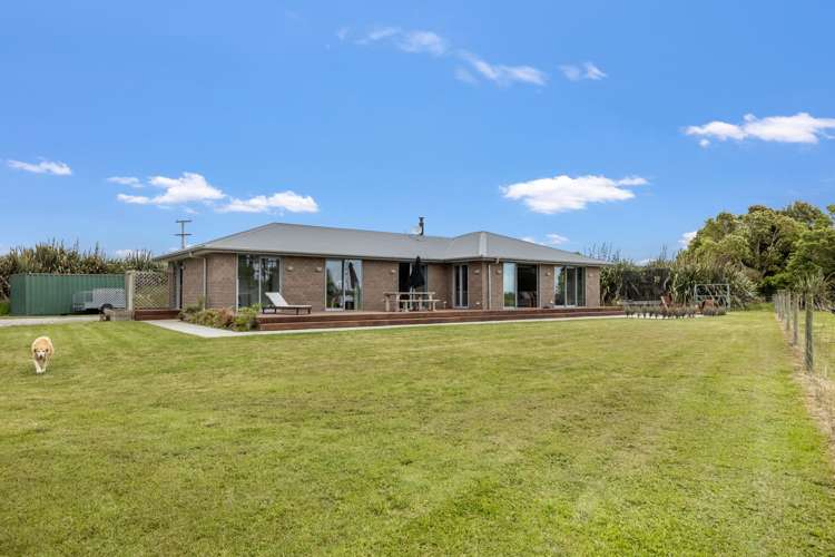 347 Utopia Road Westport_1