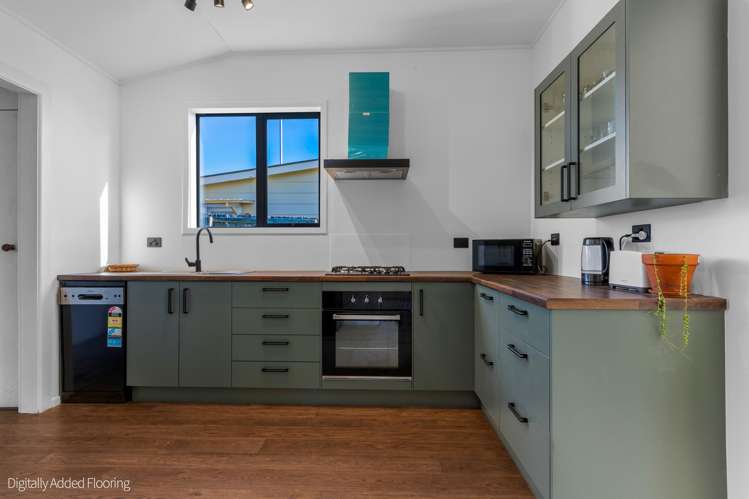 9 Princes Street Waikari_6