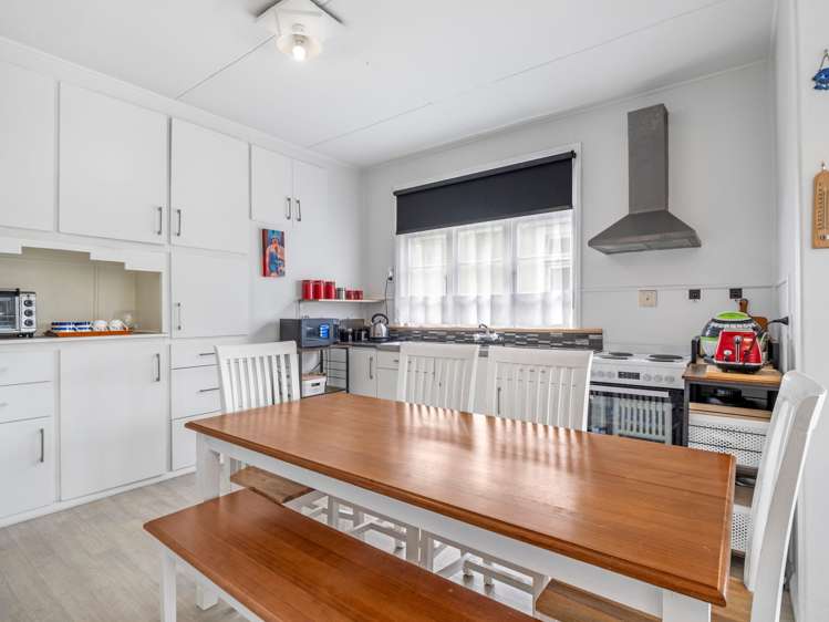 108 Anzac Parade Whanganui East_14