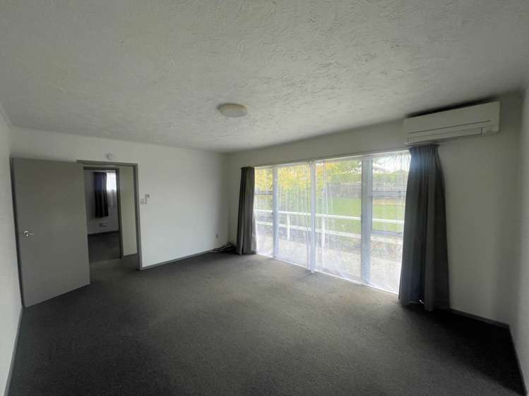 44 Roick Parade Glen Eden_2