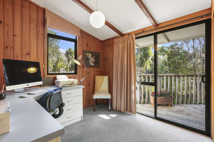 706 Huia Road Parau_11