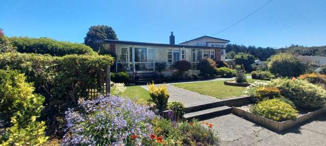 1 Morton Street Tuatapere_1