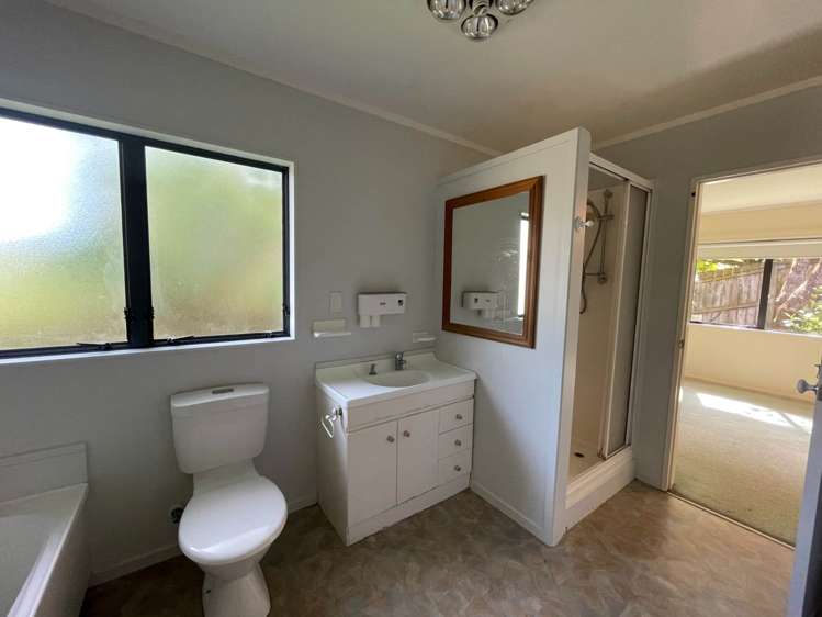 1/15 Jay Court Botany Downs_5