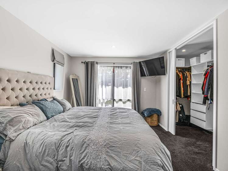 1 Cox Lane Amberley_23