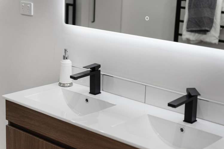 5 Kirkella Crescent Mangere East_16