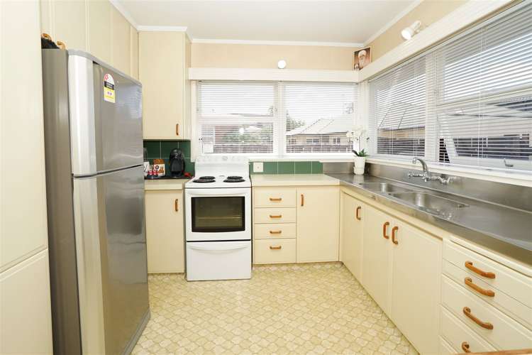 102 Comries Road Chartwell_1