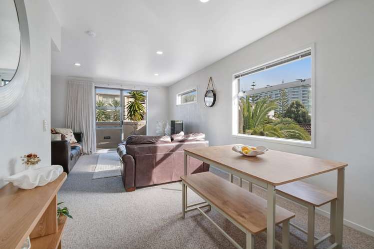 15/3 Riverside Road Orewa_7