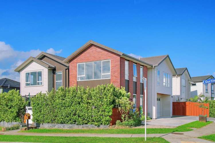 16 Cloonlyon Drive Flat Bush_10