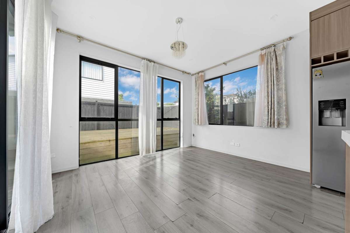 35 Greenfinch Road_2