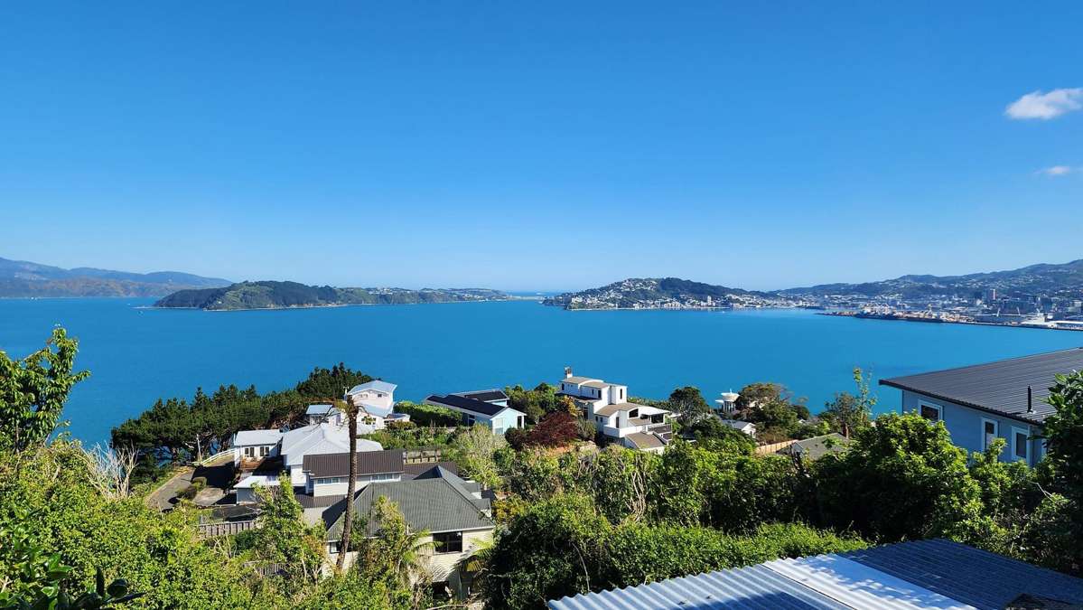 Stunning Harbour Views 1