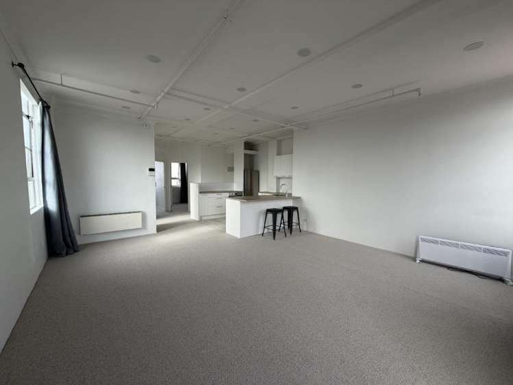 Unit 1, Level 4/5 Garden Place 10463_5