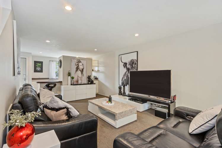 17 Whiteleigh Avenue Addington_10