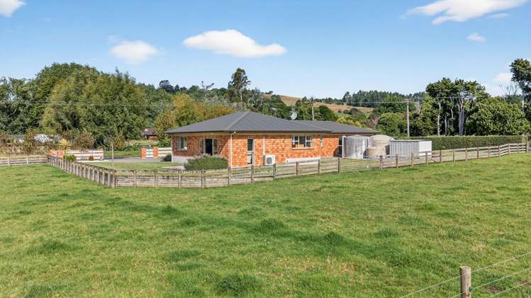 5 Davies Road Ramarama_22