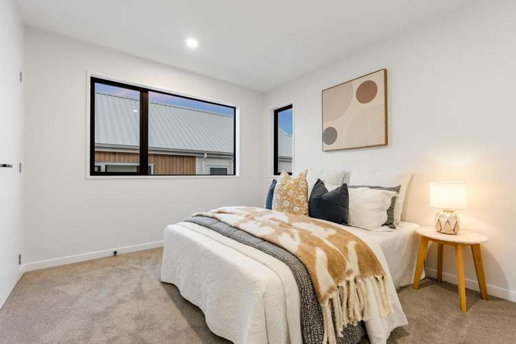 15 Pakirikiri Street Long Bay_28