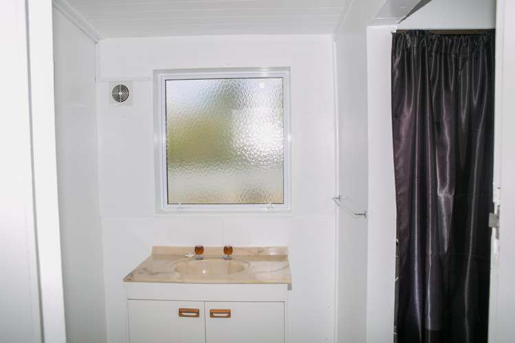 17 Foyle Street Bluff_5