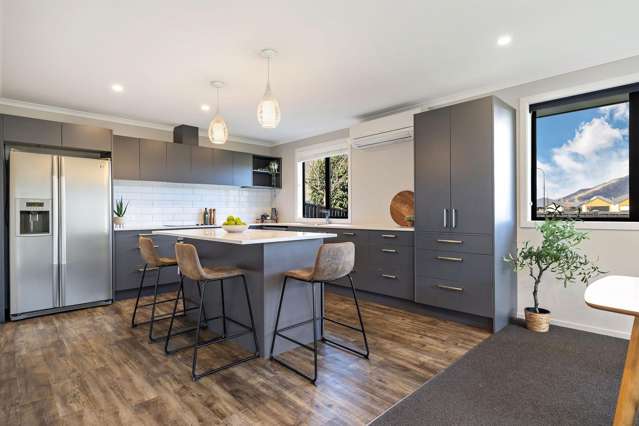 37 Peterley Road Lower Shotover_1