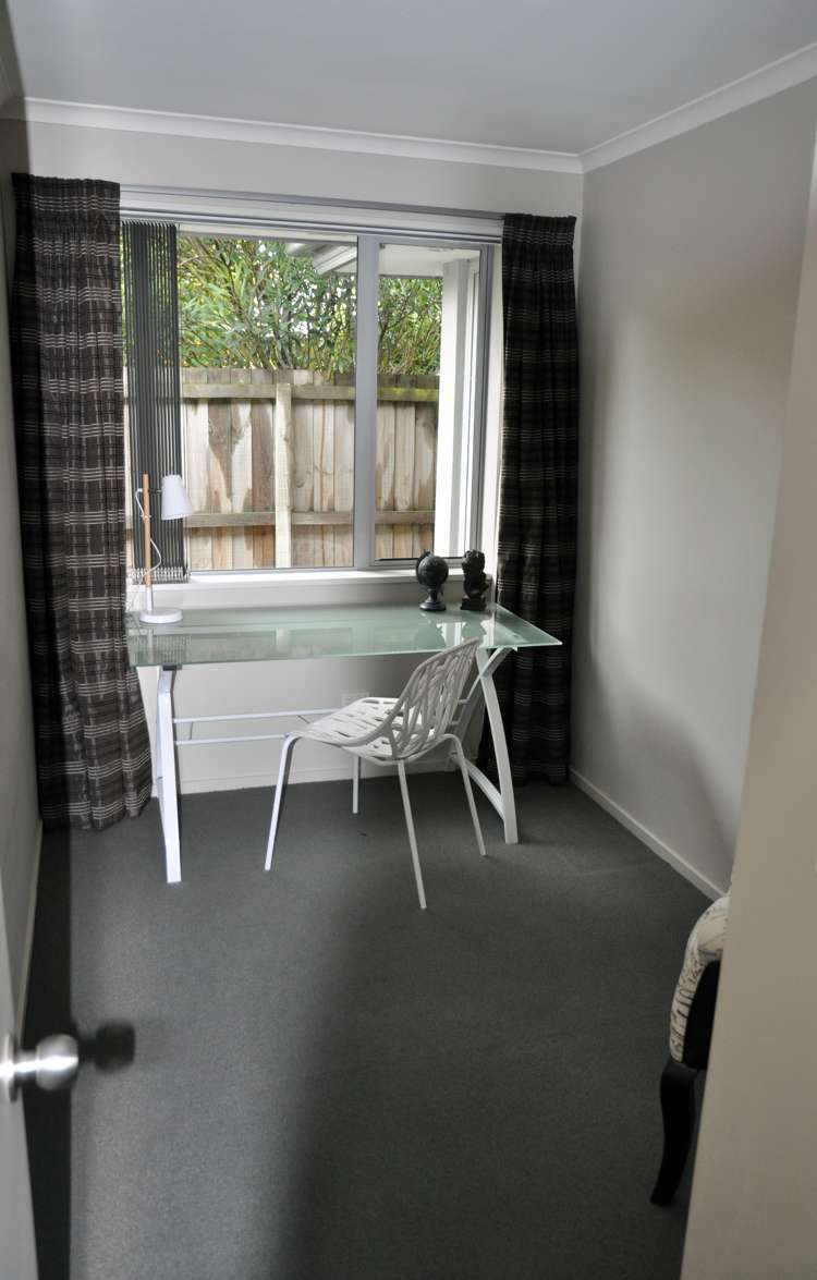 9 Joe Burns Place Wigram_12