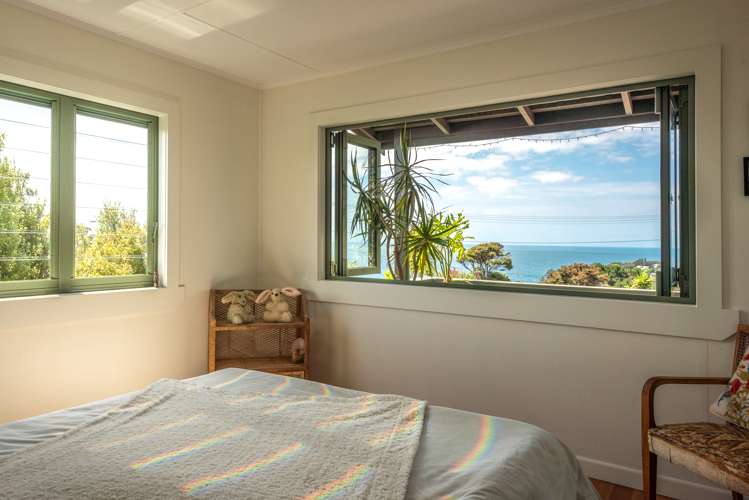 78 Queens Drive Oneroa_19