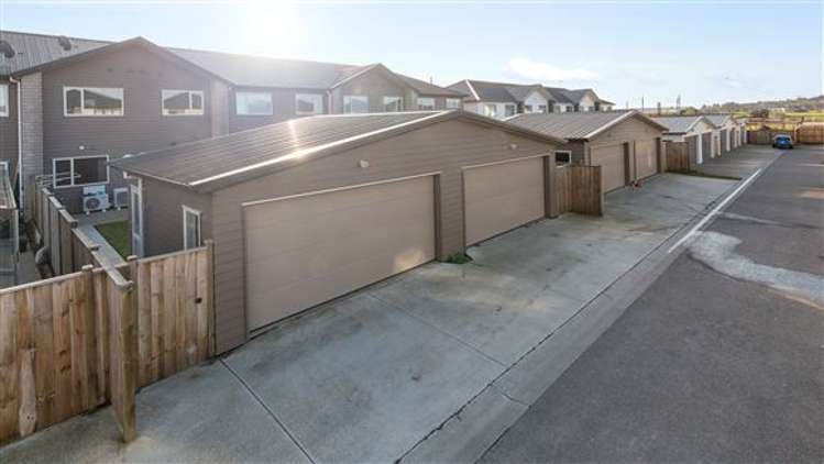 40 Pencaitland Drive Flat Bush_15