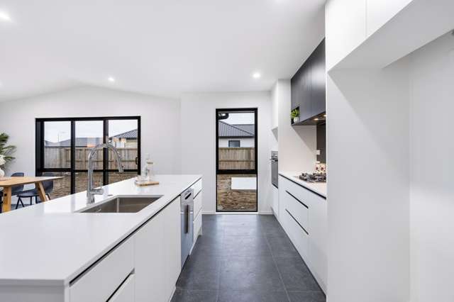 36 Coach Way Rolleston_2