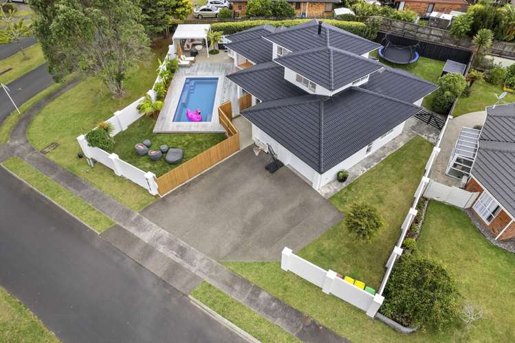 27 Maygrove Drive Orewa_32