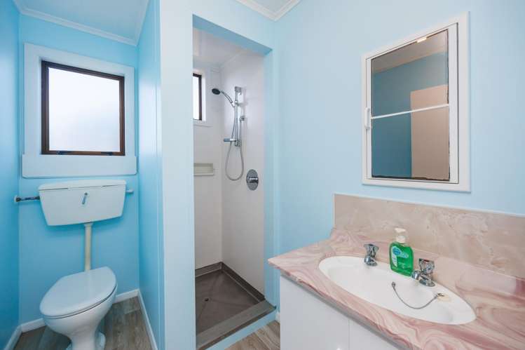 1 Warren Street Foxton Beach_8