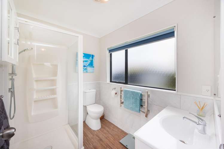 49 Peter Hall Drive Kelvin Grove_16