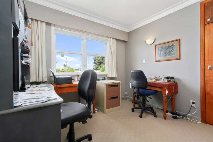 11 Abbotleigh Avenue Te Atatu Peninsula_10