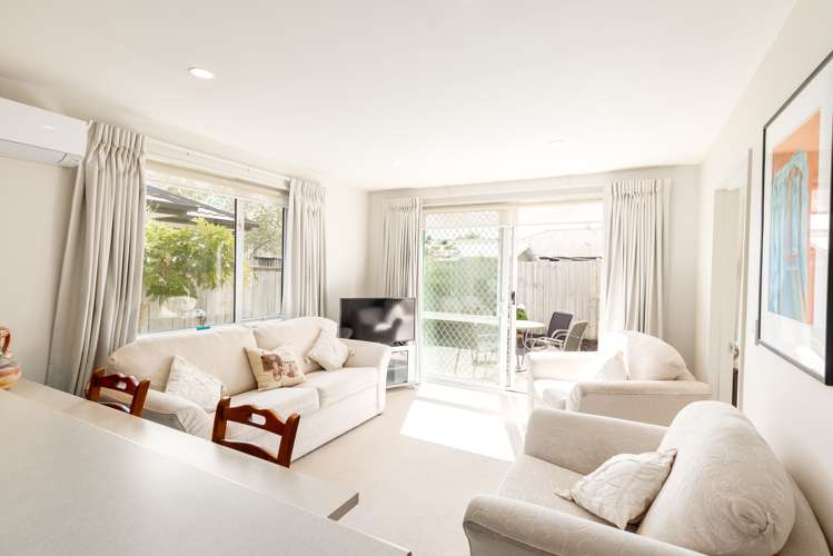 256d Hills Road Mairehau_6