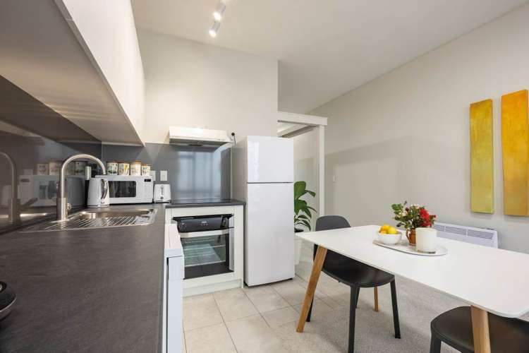 2F/30 Randolph Street Eden Terrace_6