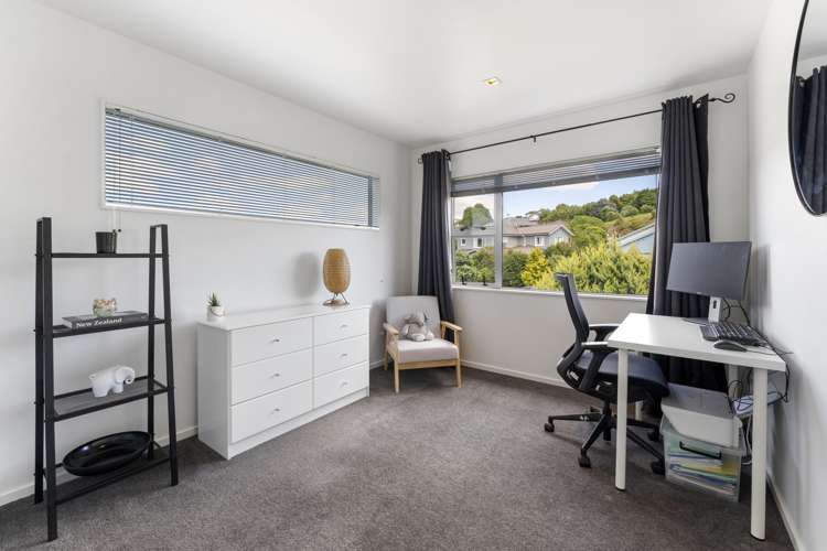 51 Te Puia Drive Aotea_16