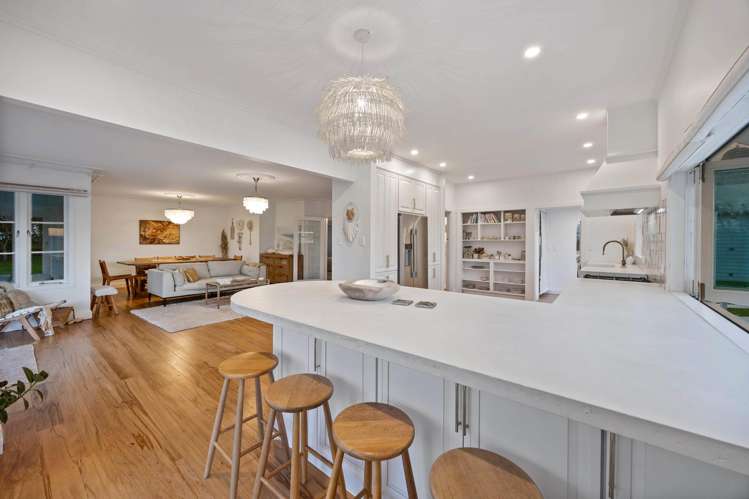 161 Monument Road Clevedon_6