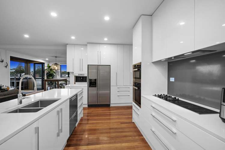 1/5 Rarere Road Takapuna_11