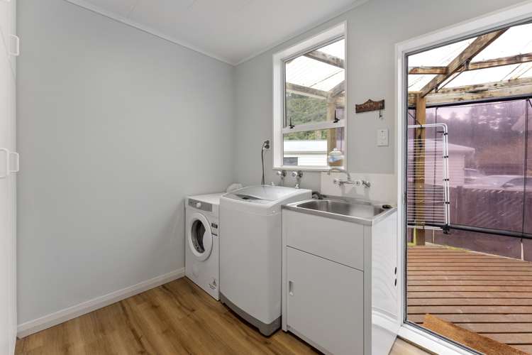 115 Hine Road Wainuiomata_22