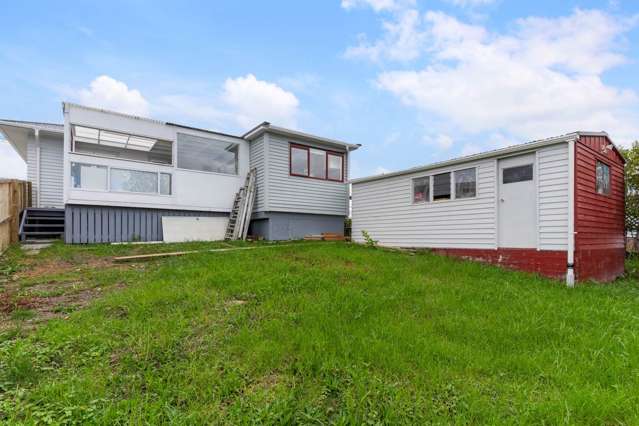 27 Kelwyn Road Kelston_2