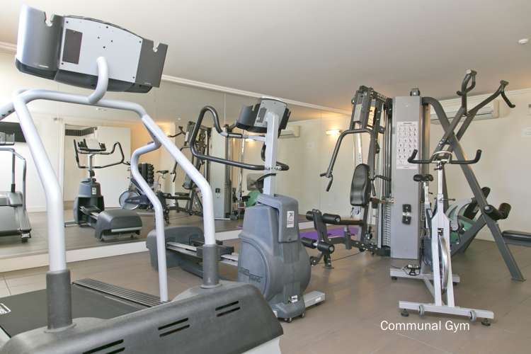 16/225 Lake Terrace Waipahihi_15