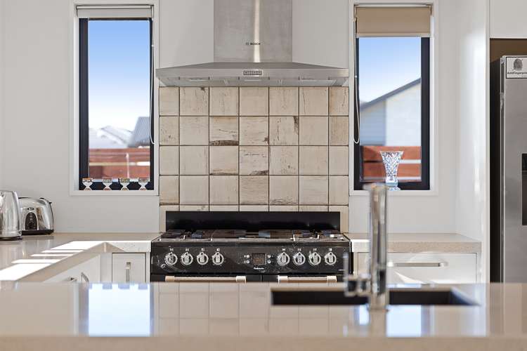 8 Nanchang Road Burleigh_6