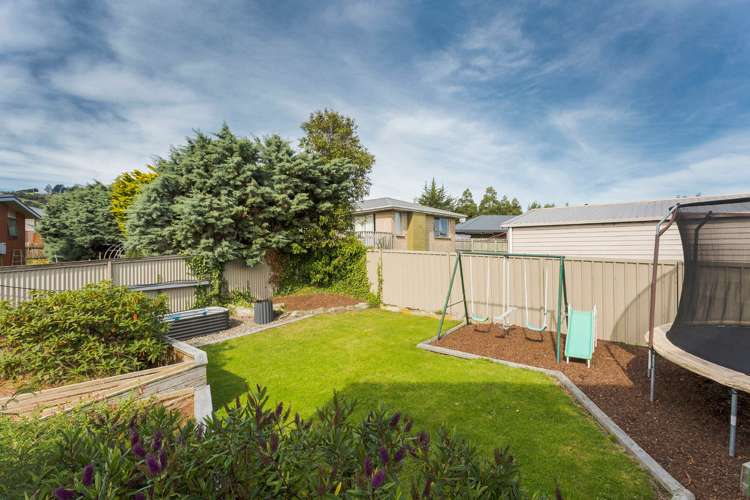 8 Clariton Avenue Green Island_18