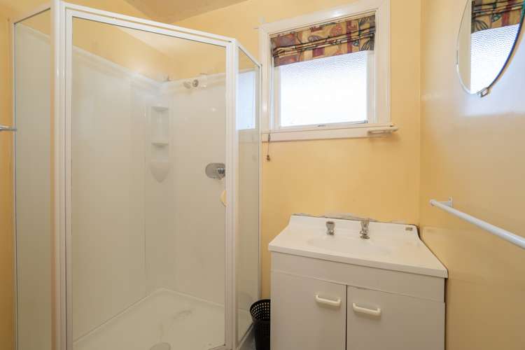 13 Galbraith Street Allenton_13