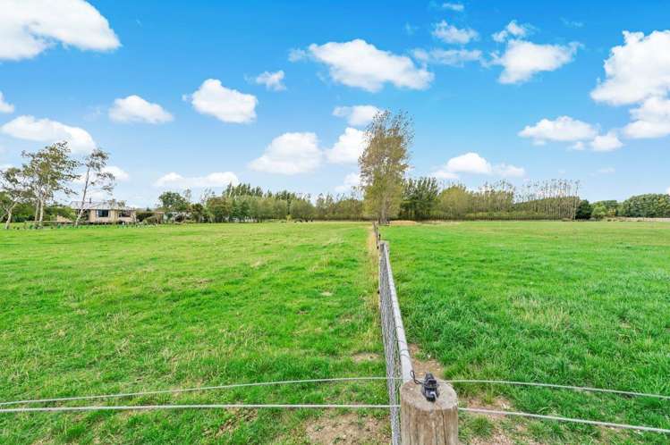 727 The Lake Road Leeston_17