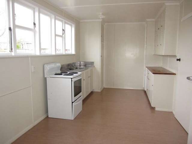 6 Chambers Crescent Waipukurau and Surrounds_1