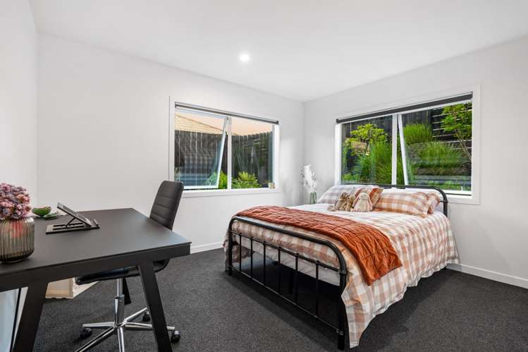 58 Riverhead Point Drive Riverhead_11