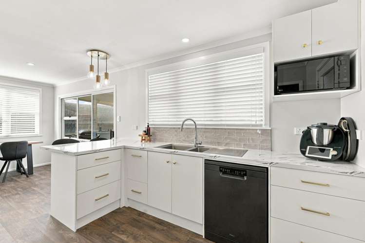 66 Devon Road Springvale_12