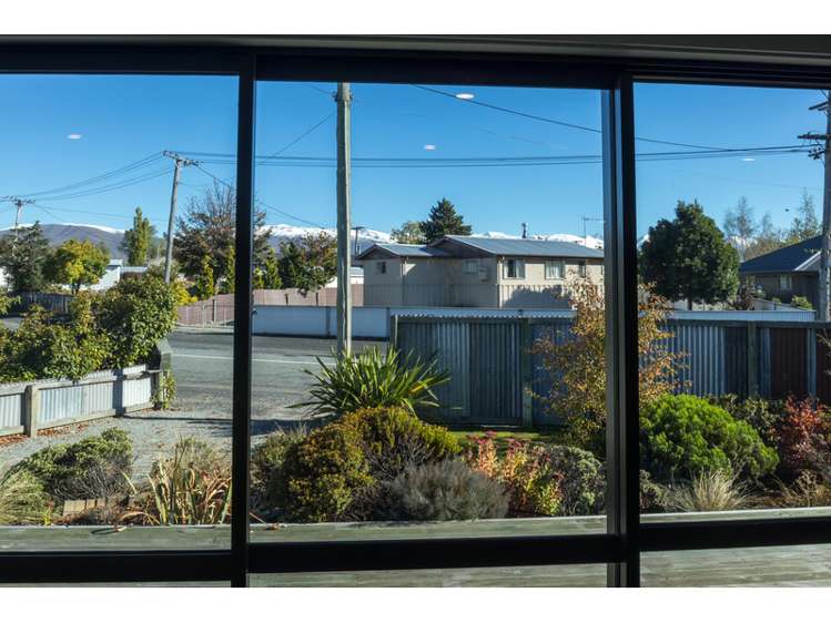 18 Simons Street Twizel_9