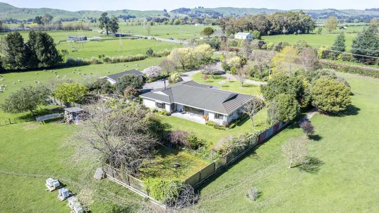 185 Masterton Castlepoint Road_0