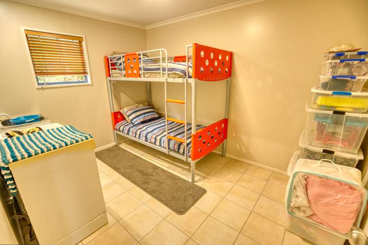 9 Ranui Place Moana_24