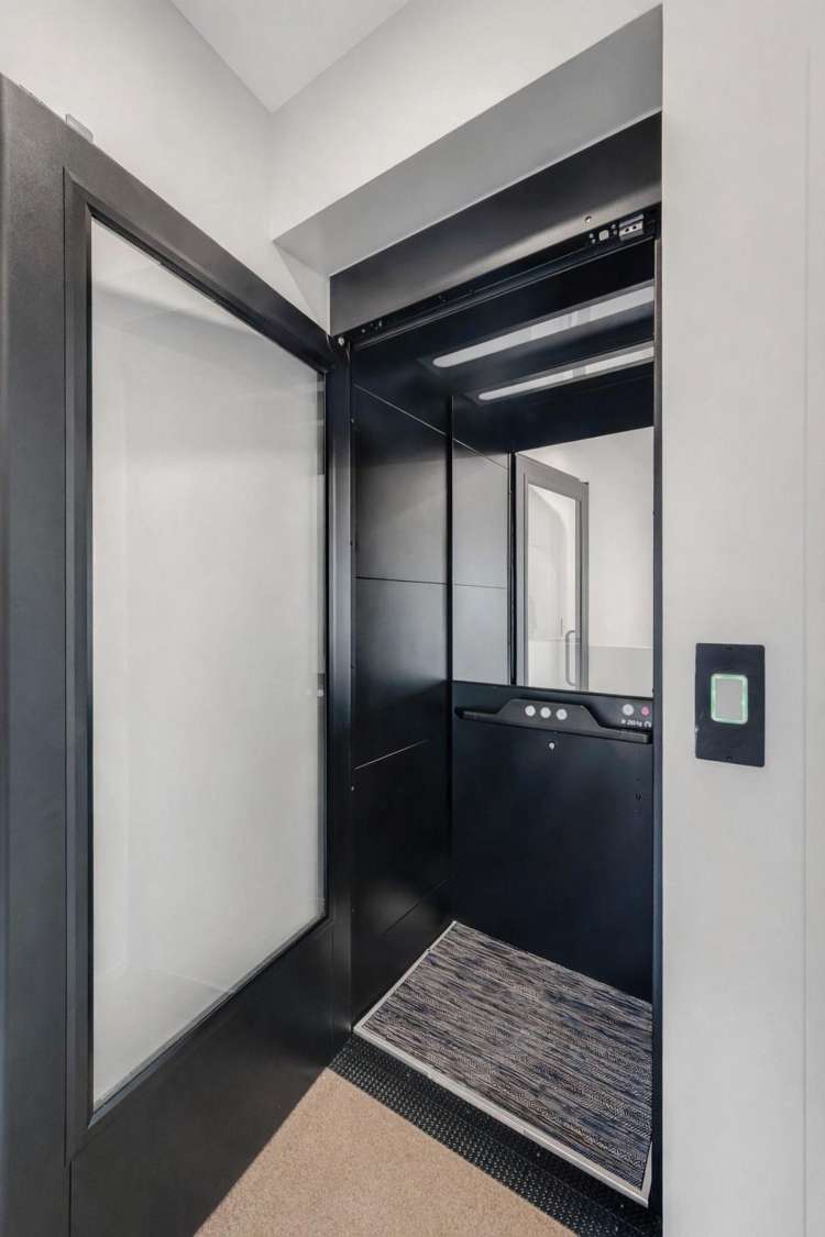 32 Moore Street Howick_17